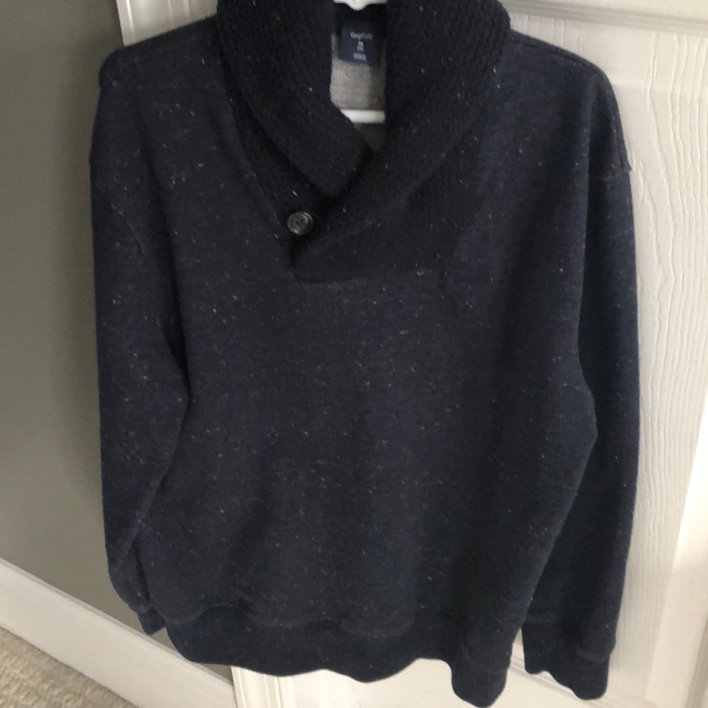 GapKids Boys Sweater. Size 8 (M)